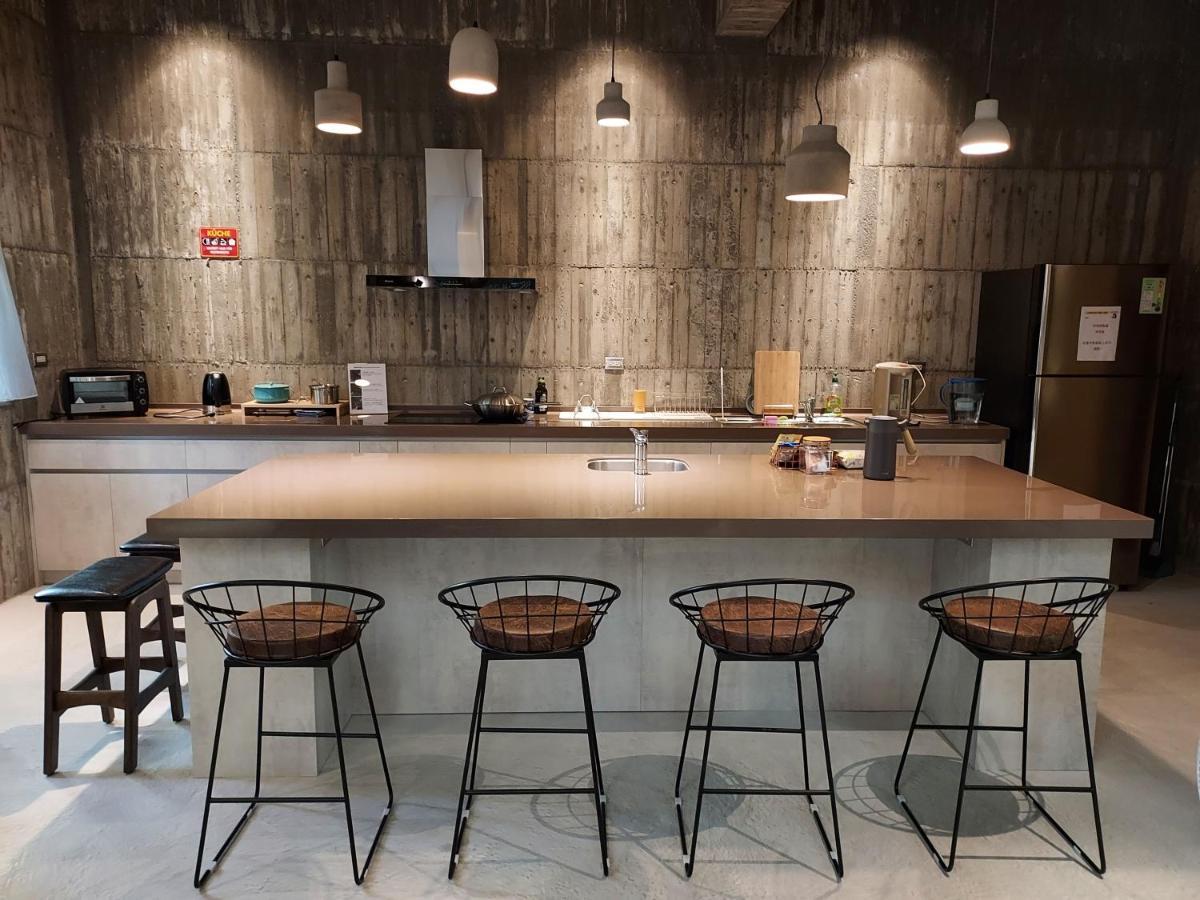 350 Lodge T'ai-tung Extérieur photo